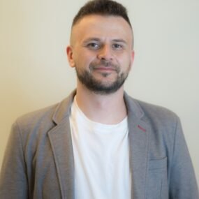 lek. med. Grzegorz Piekoszewski